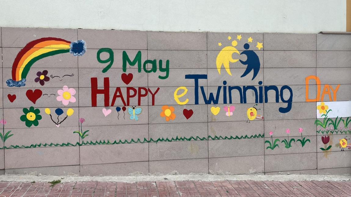 eTwinning Okulu olarak ilk eTwinning günü kutlamamız